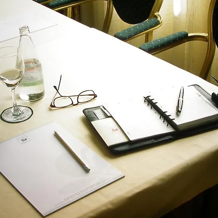 Ξενοδοχείο Gran 4*